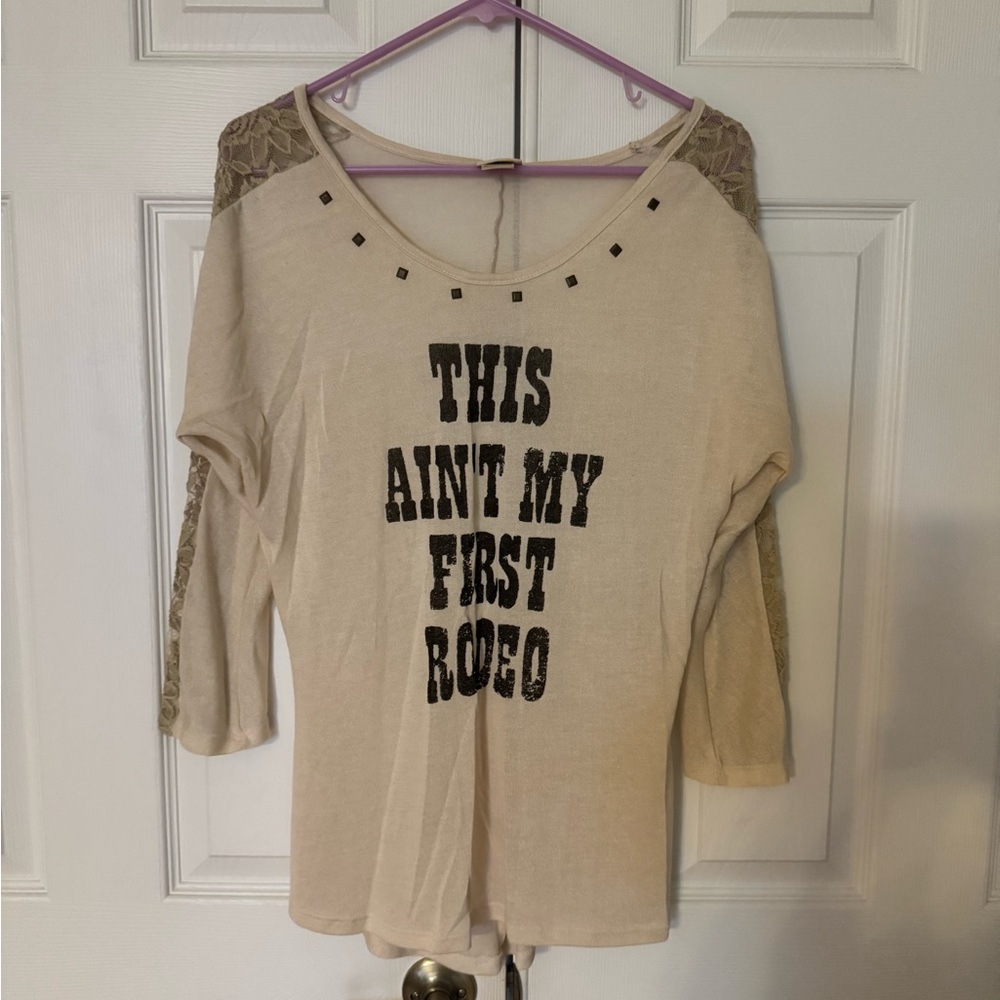 Daytrip Cream Graphic Embellished Blouse 3/4 Sleeve